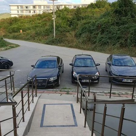 Karsiyaka Apart Apartman